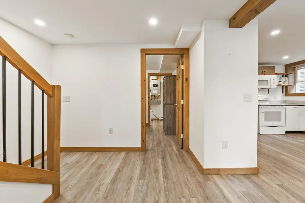 111 Beaver Way Norway ME 04268