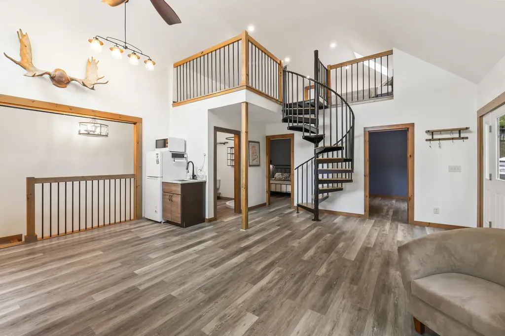 111 Beaver Way Norway ME 04268