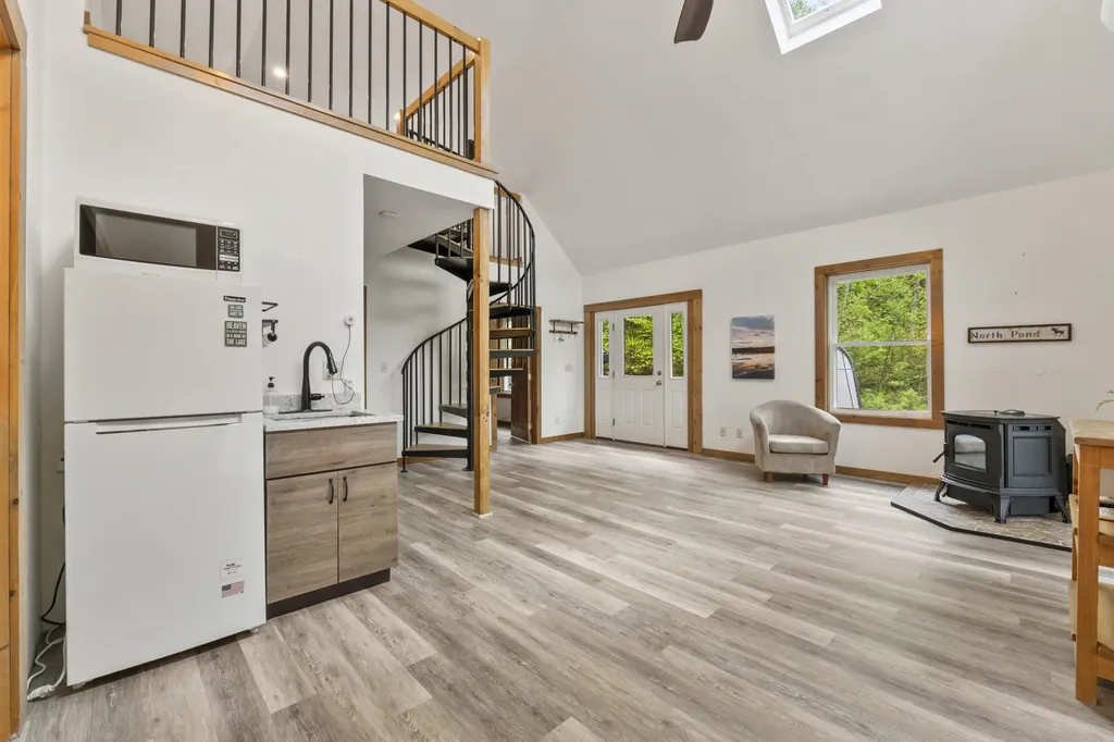 111 Beaver Way Norway ME 04268