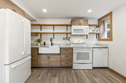 111 Beaver Way Norway ME 04268