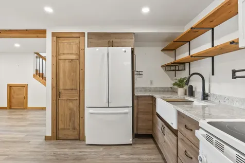 111 Beaver Way Norway ME 04268