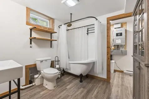 111 Beaver Way Norway ME 04268