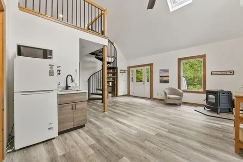 111 Beaver Way Norway ME 04268