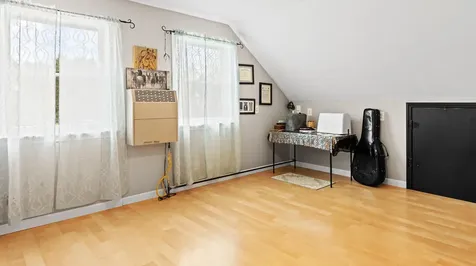 118 County Woods Road Newport ME 04953