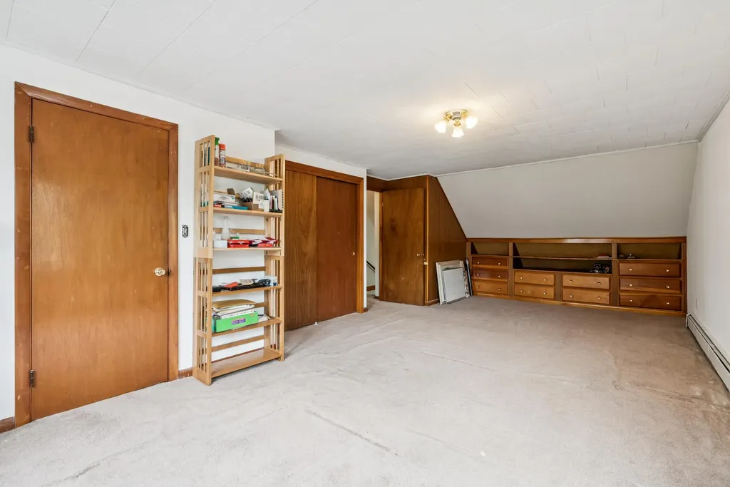125 Ledgewood Drive Falmouth ME 04105