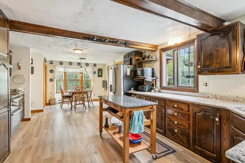 125 Ledgewood Drive Falmouth ME 04105