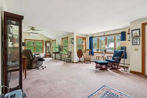 125 Ledgewood Drive Falmouth ME 04105