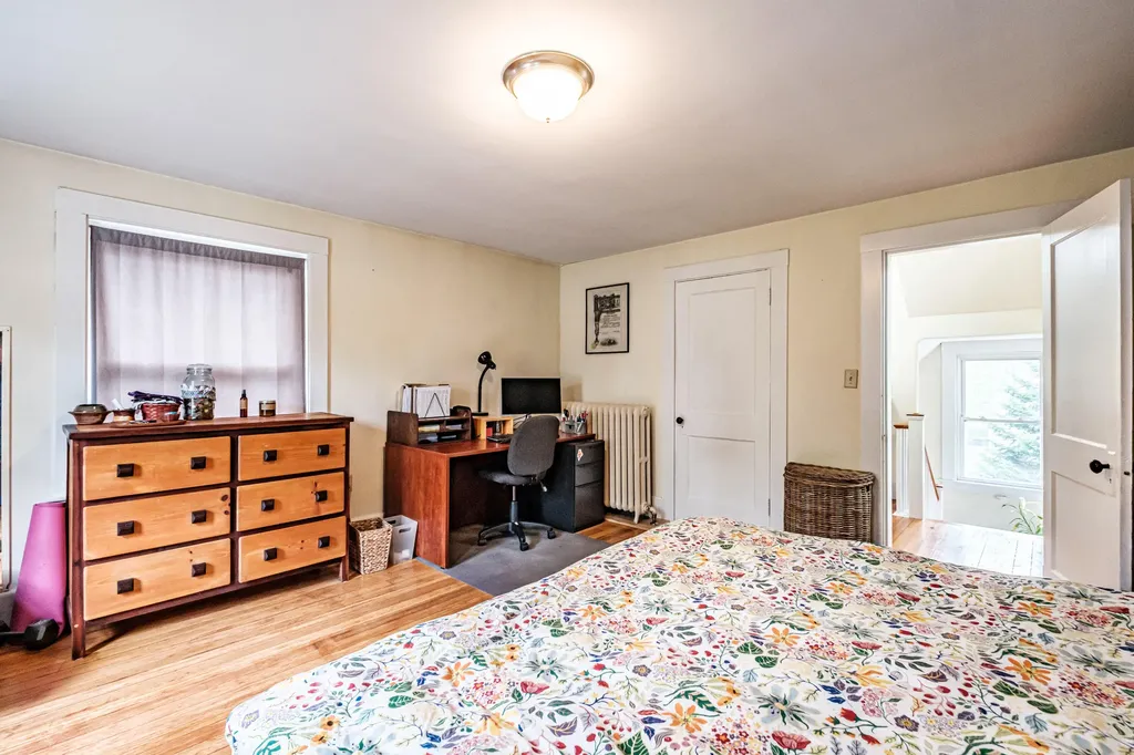 29 Pleasant Street Norway ME 04268