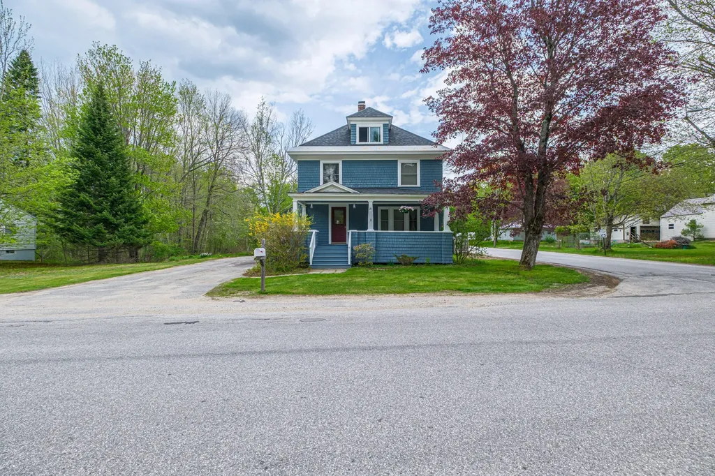 29 Pleasant Street Norway ME 04268