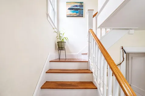 29 Pleasant Street Norway ME 04268