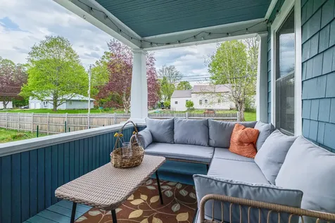 29 Pleasant Street Norway ME 04268