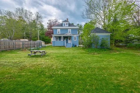 29 Pleasant Street Norway ME 04268