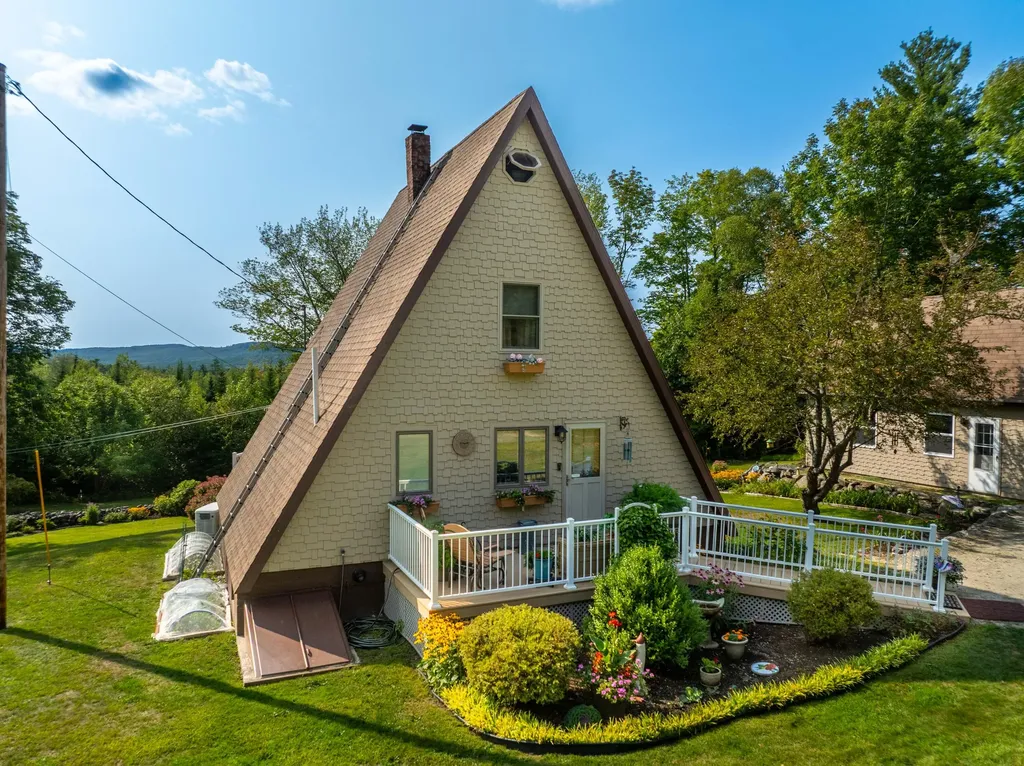 942 Great Pond Road Great Pond ME 04408