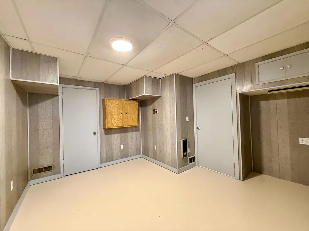942 Great Pond Road Great Pond ME 04408