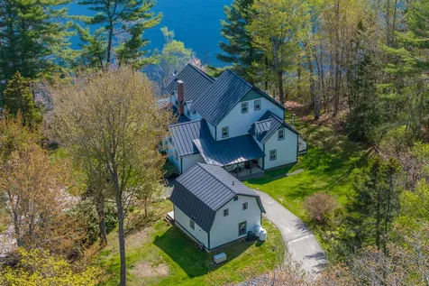 22 Windward Lane Northport ME 04849