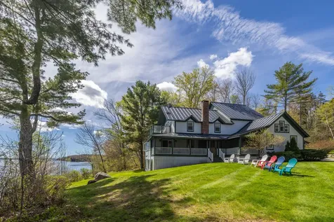 22 Windward Lane Northport ME 04849