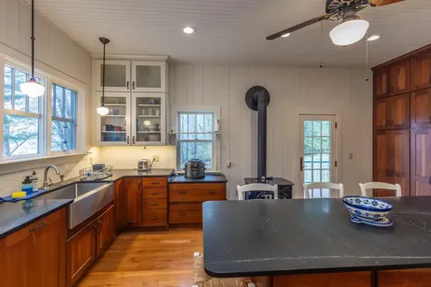 22 Windward Lane Northport ME 04849