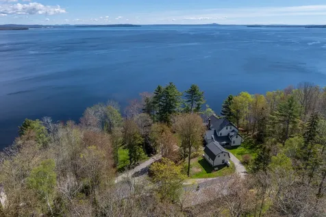 22 Windward Lane Northport ME 04849