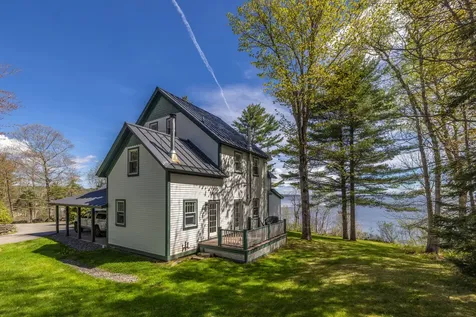22 Windward Lane Northport ME 04849