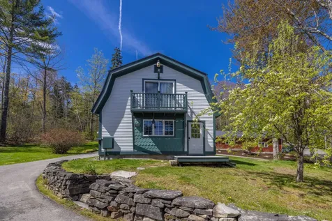 22 Windward Lane Northport ME 04849