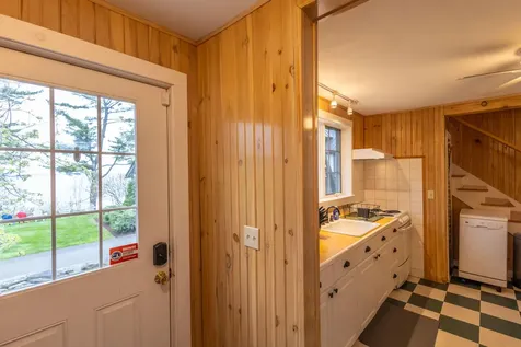 22 Windward Lane Northport ME 04849