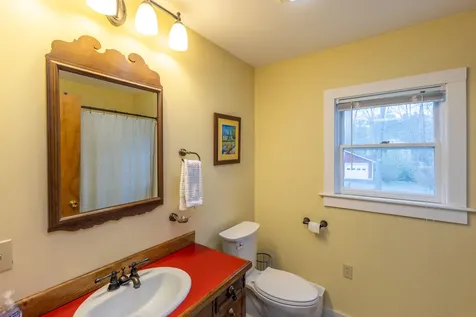 22 Windward Lane Northport ME 04849