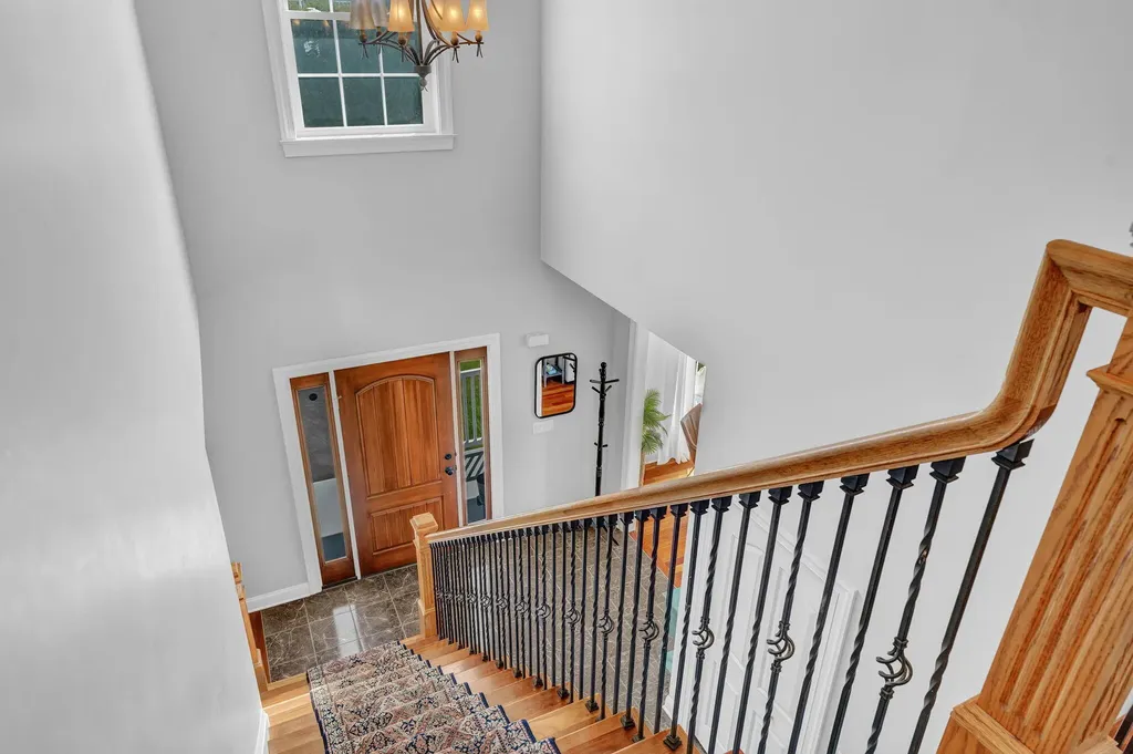 40 Hillview Drive Bangor ME 04401