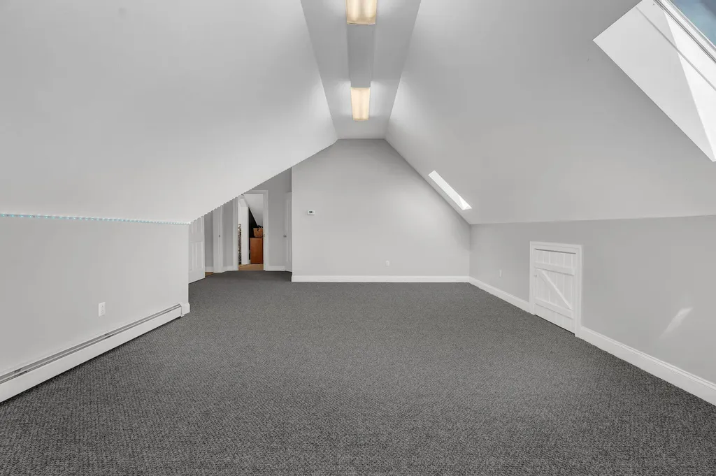 40 Hillview Drive Bangor ME 04401