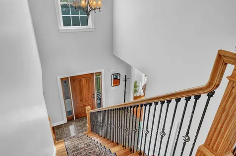 40 Hillview Drive Bangor ME 04401