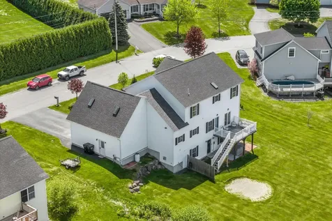 40 Hillview Drive Bangor ME 04401