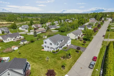 40 Hillview Drive Bangor ME 04401
