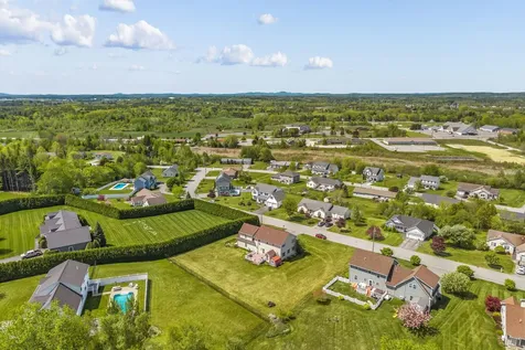 40 Hillview Drive Bangor ME 04401