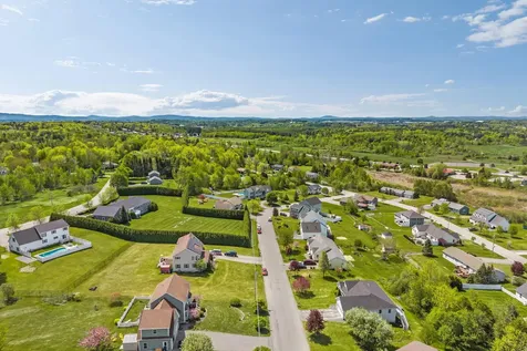 40 Hillview Drive Bangor ME 04401