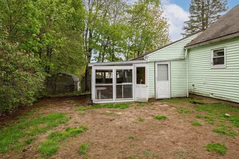 13 Joy Street Sanford ME 04083