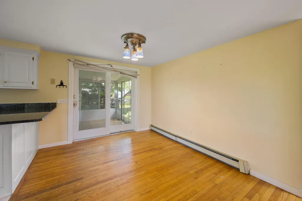 3 Navy Street Searsport ME 04974