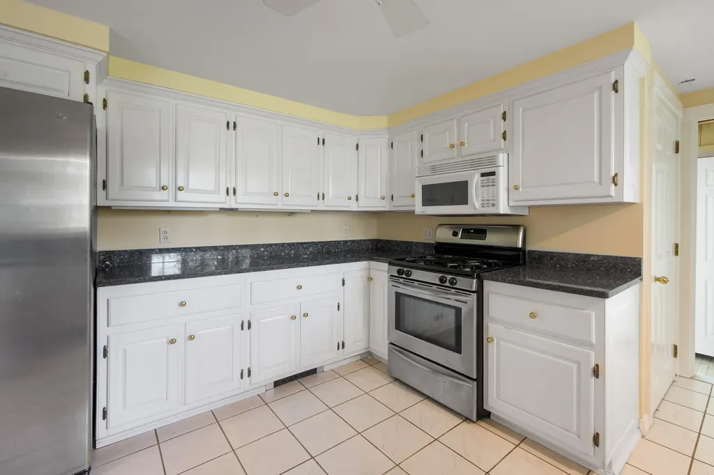 3 Navy Street Searsport ME 04974