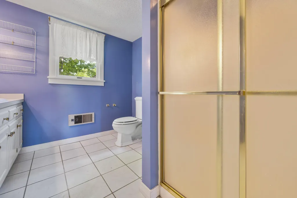 3 Navy Street Searsport ME 04974