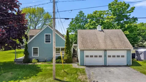 3 Navy Street Searsport ME 04974