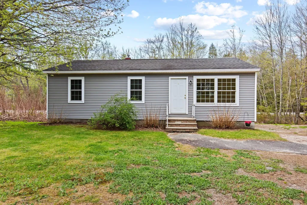 450 Richville Road Standish ME 04084