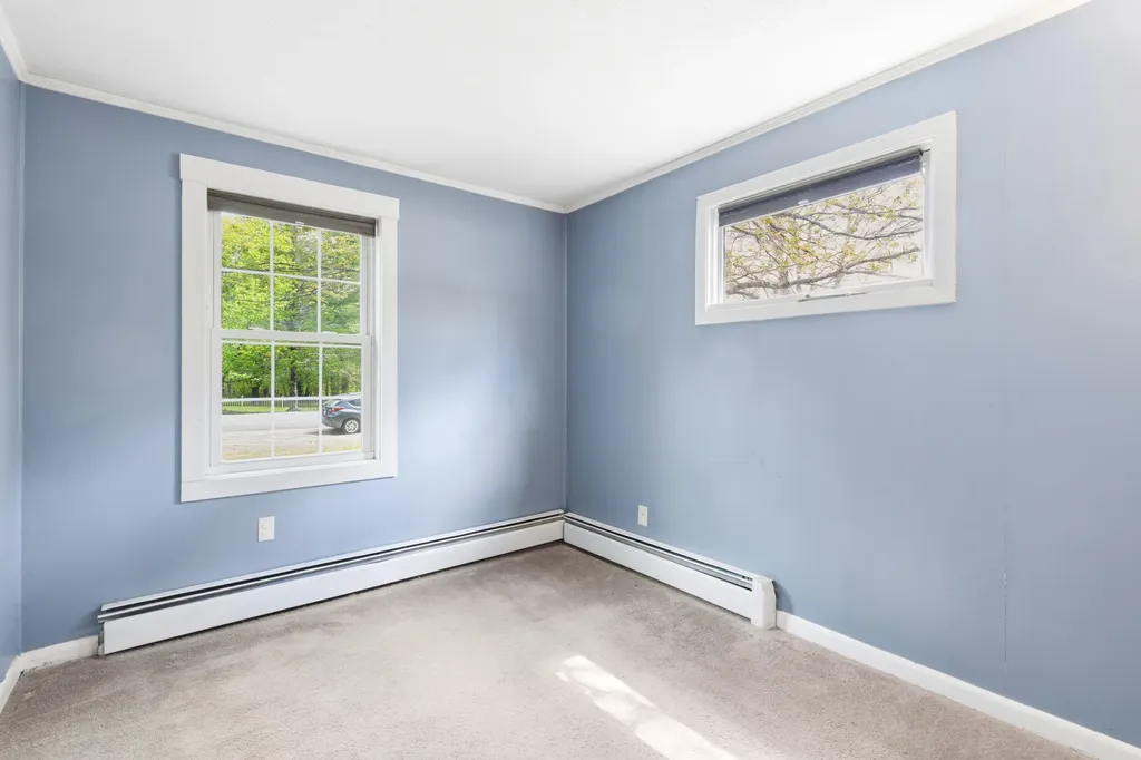450 Richville Road Standish ME 04084