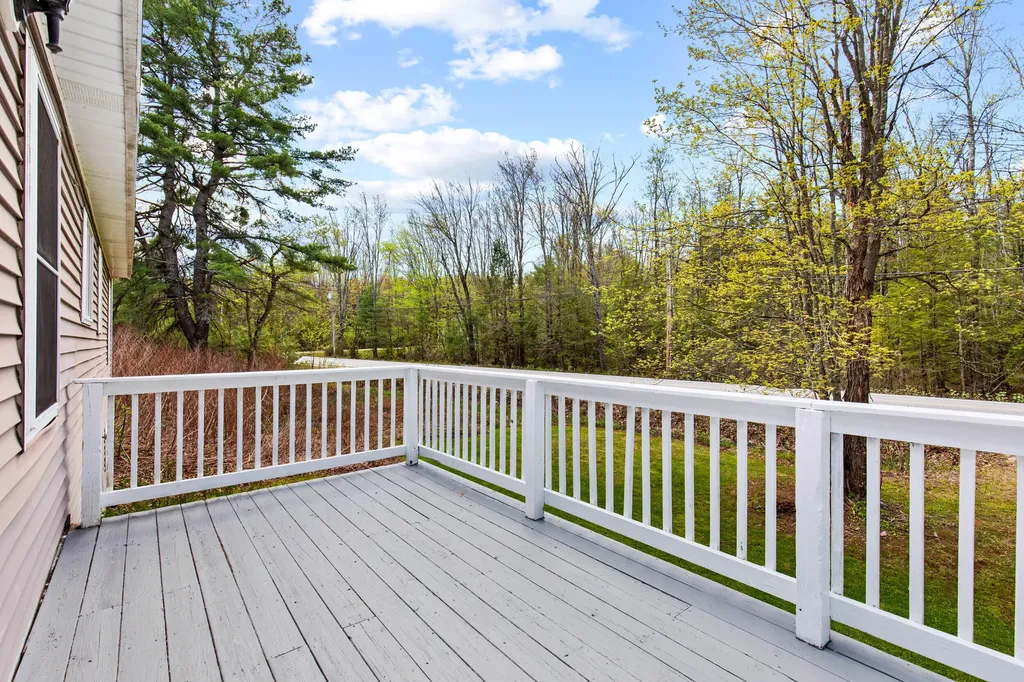 450 Richville Road Standish ME 04084