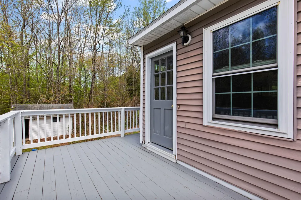 450 Richville Road Standish ME 04084