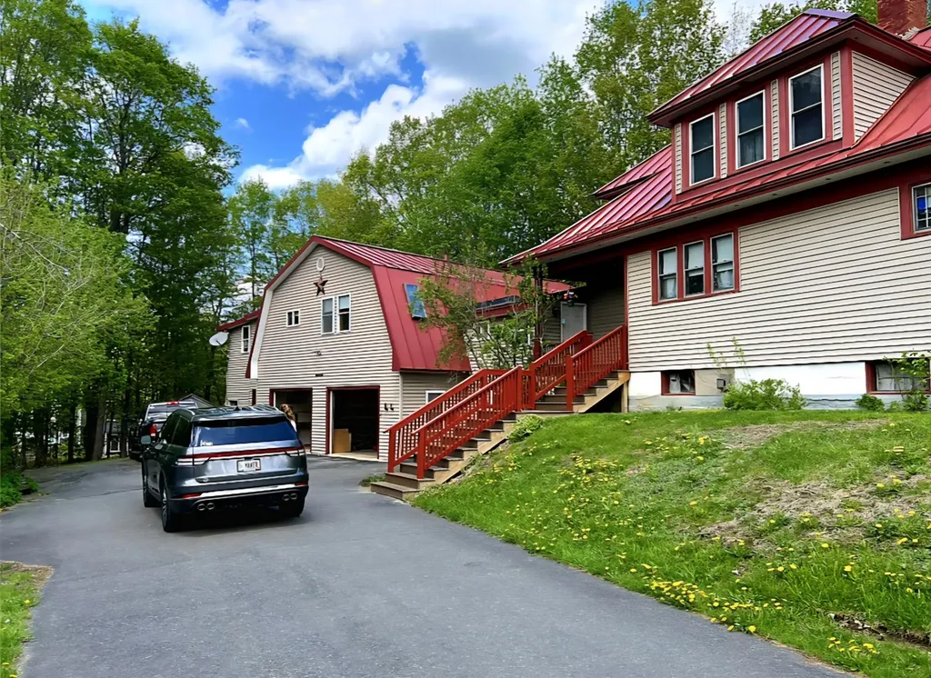 28 Main Street Hill Dexter ME 04930