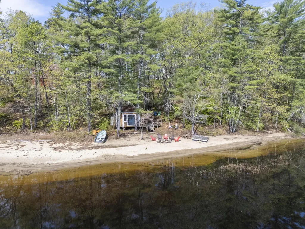 188 Caldwell Lane Oxford ME 04270