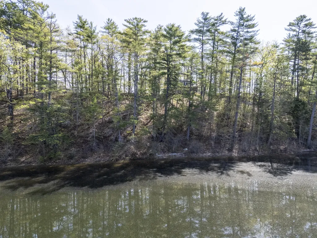 188 Caldwell Lane Oxford ME 04270