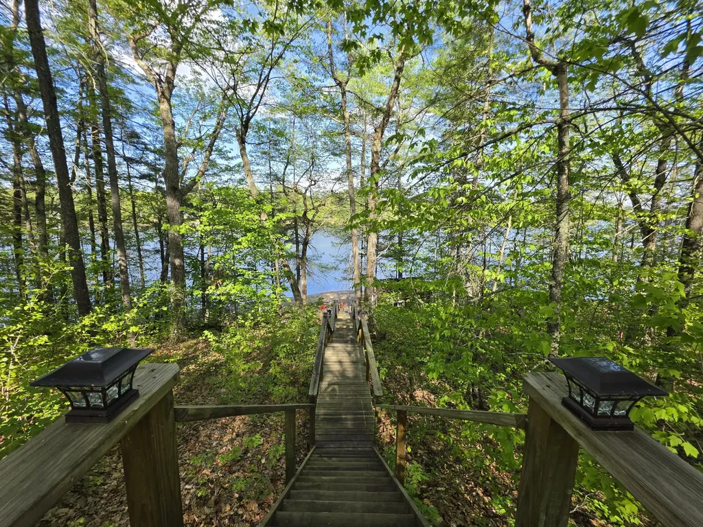 188 Caldwell Lane Oxford ME 04270