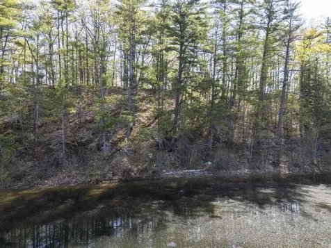 188 Caldwell Lane Oxford ME 04270