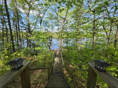 188 Caldwell Lane Oxford ME 04270