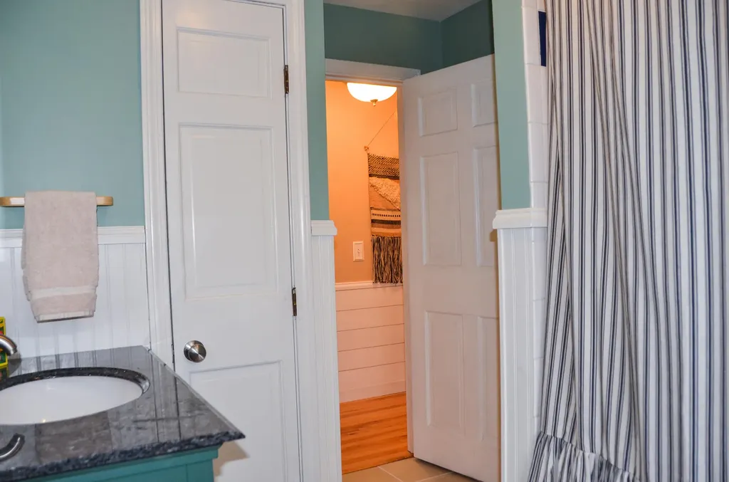 39 Fairbanks Road Wayne ME 04284