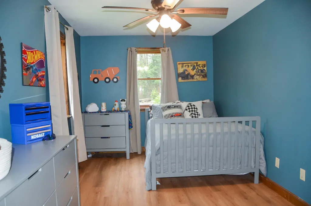 39 Fairbanks Road Wayne ME 04284